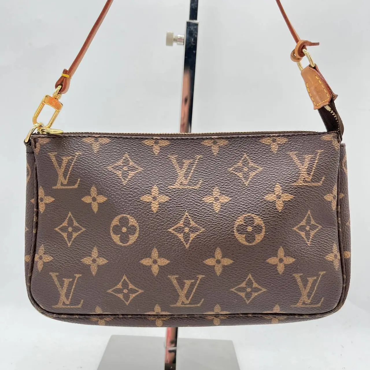 Louis Vuitton Pochette Accessoires, billede 2